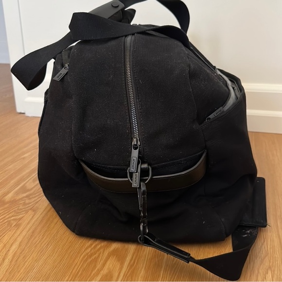 AWAY WEEKENDER DUFFLE BLACK CANVAS W/STRAP - Picture 2 of 7